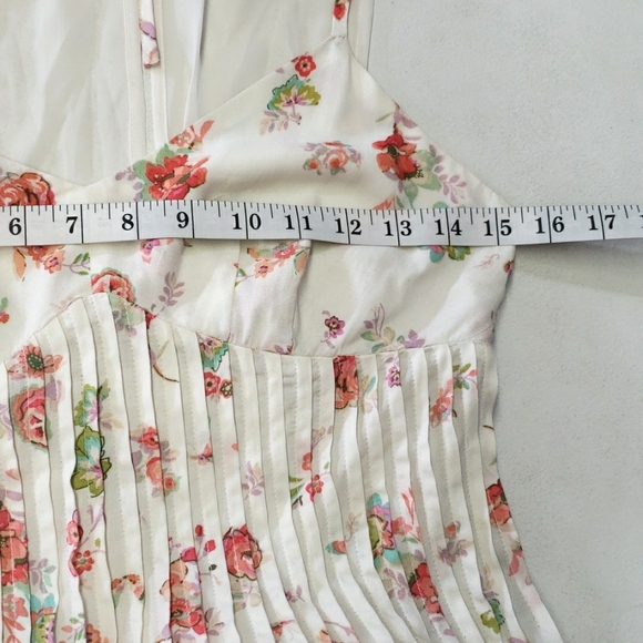 LC Lauren Conrad Floral Pintuck Maxi Dress Women's Size 4 - Picture 8 of 13